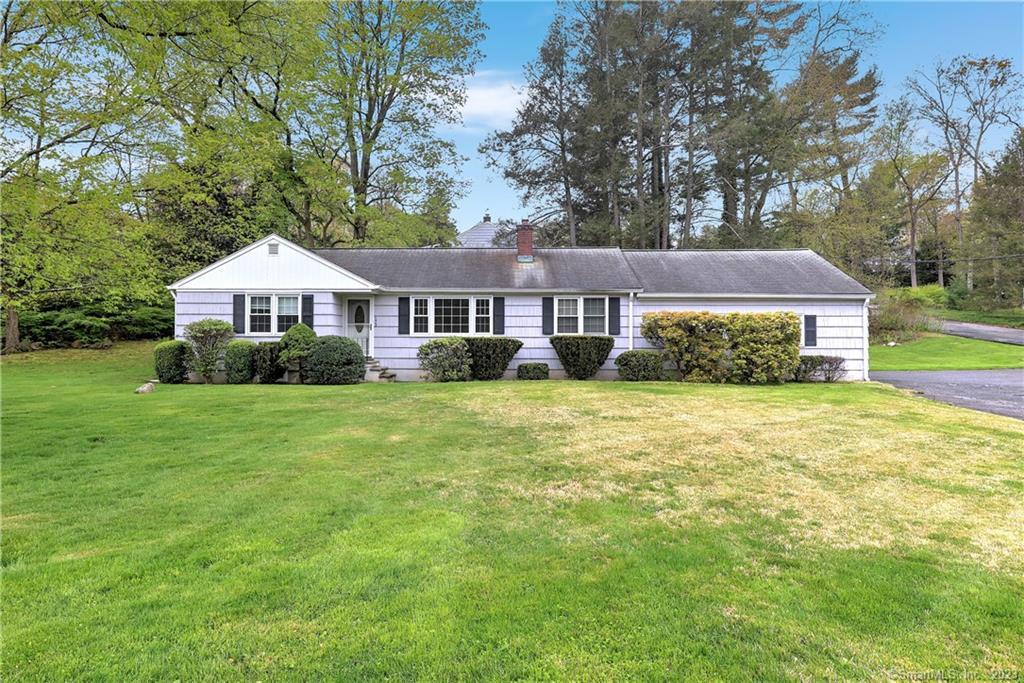 1452 High Ridge Road — exterior photo
