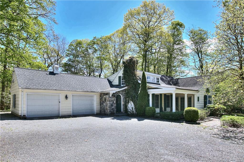 229 Smith Ridge Road — exterior photo
