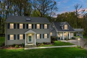 17 Cedar Hills