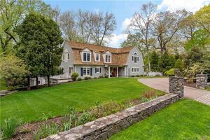 11 Top O Hill Road
