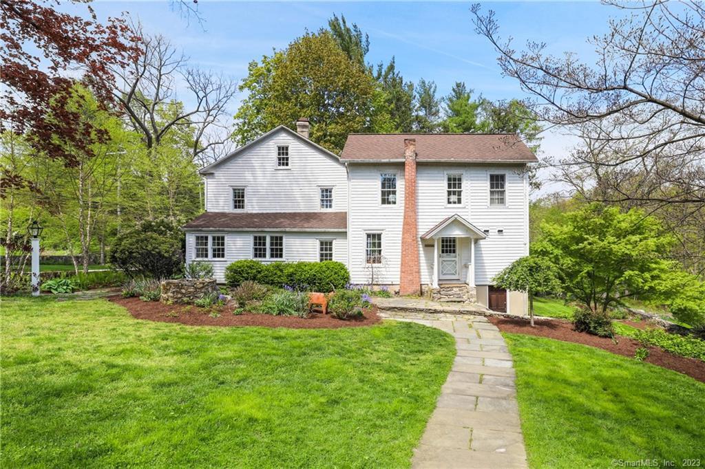 48 Crawford Road — exterior photo