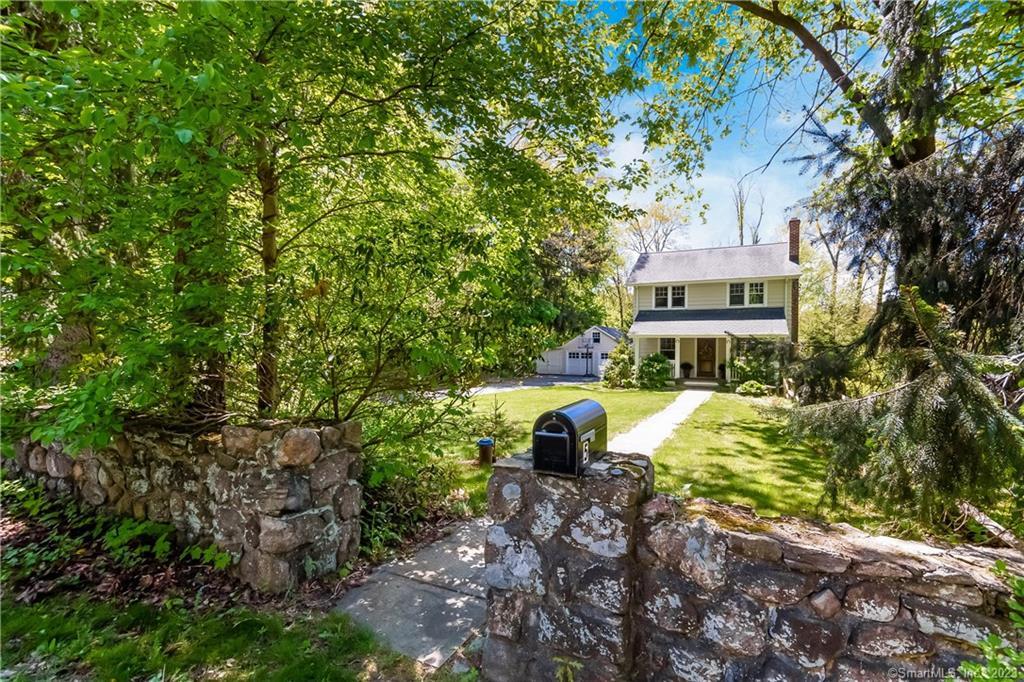 5 Old Rock Lane — exterior photo