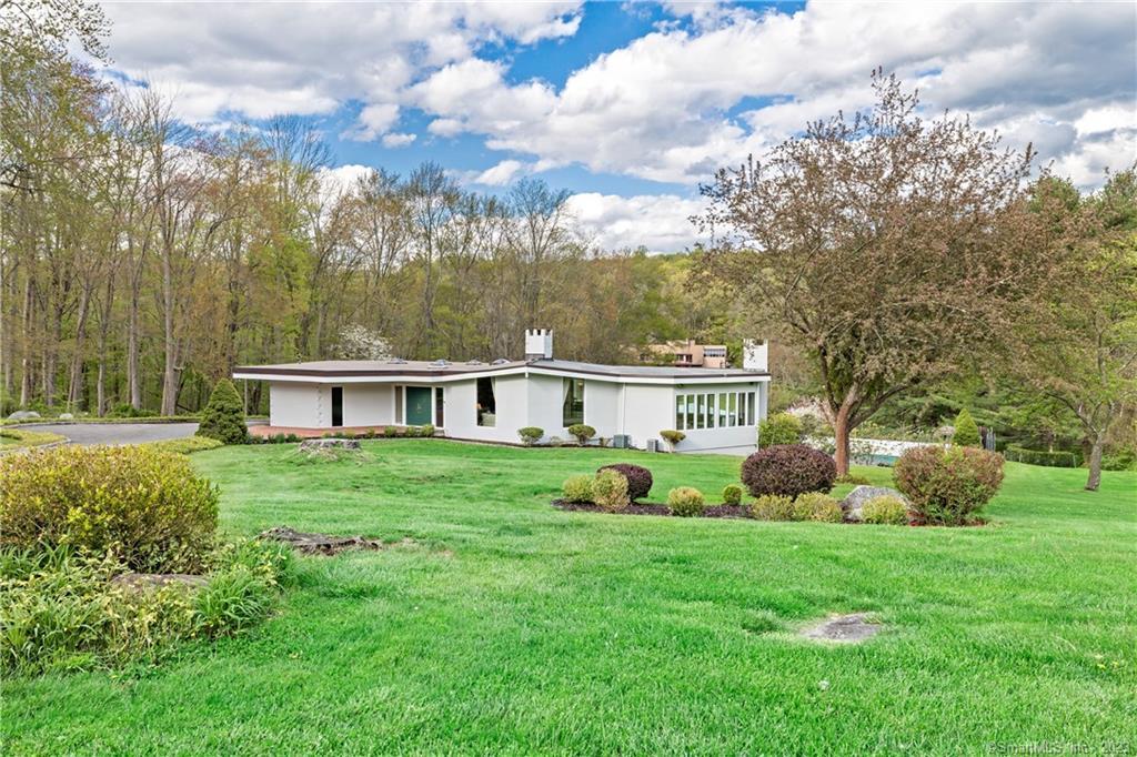 58 Cherry Hill Road — exterior photo