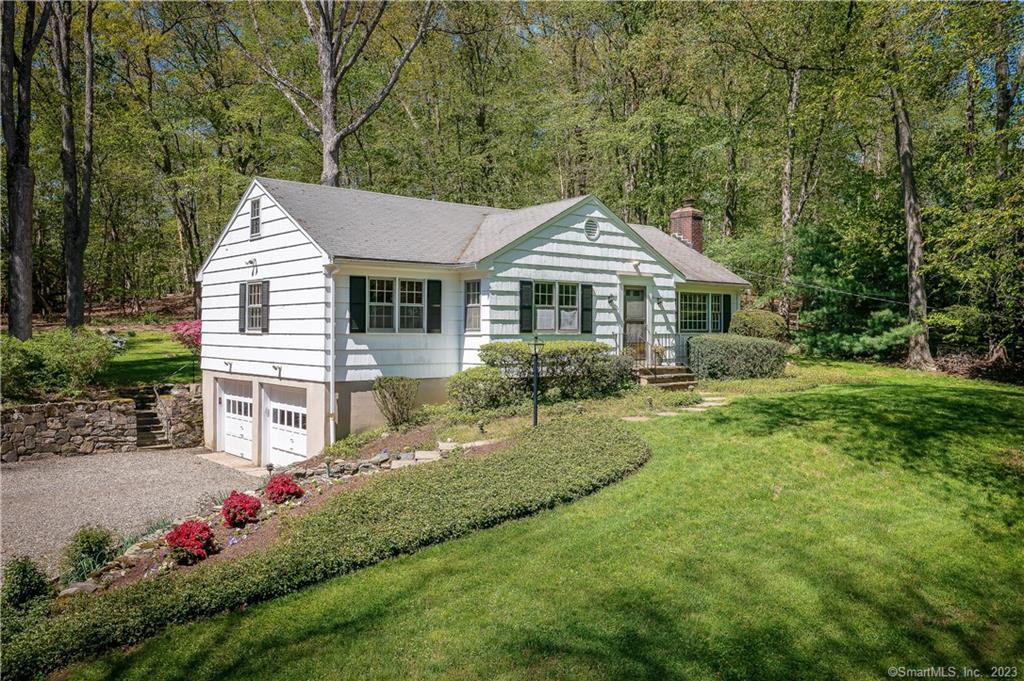 50 Redmont Road — exterior photo