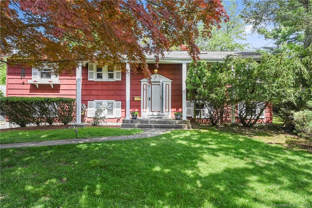 43 Assisi Way — exterior photo