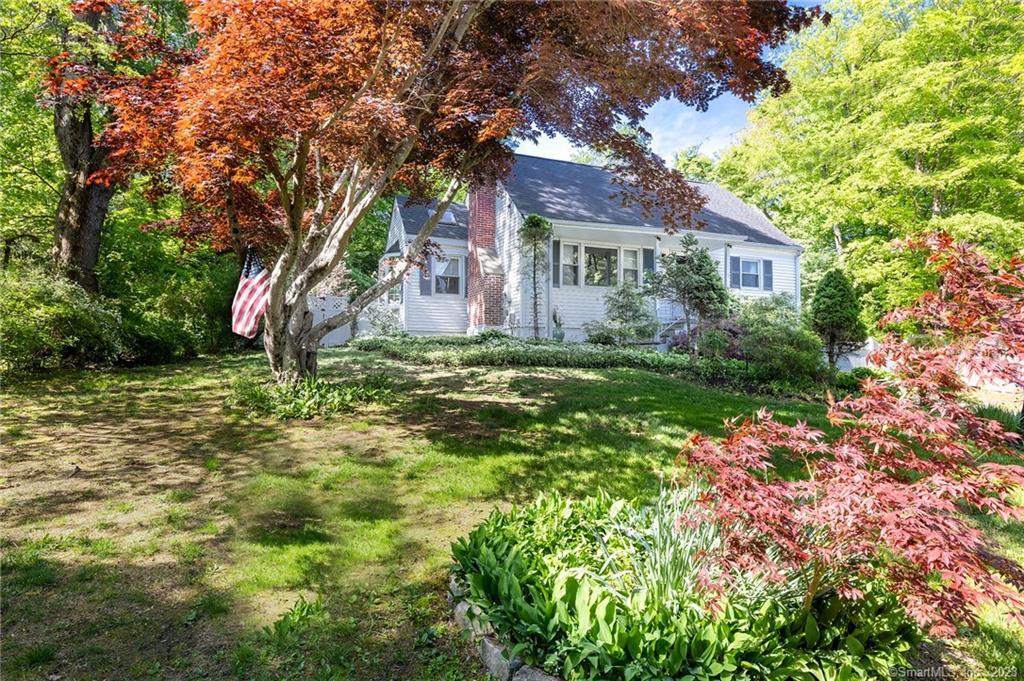 115 Ramapoo Road — exterior photo