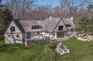 8 Crooked Mile Road