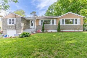 121 Rock Spring Road