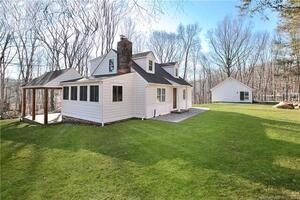 99 Old Easton Turnpike