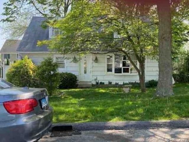 26 Webster Road — exterior photo