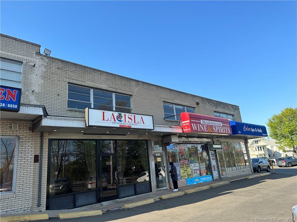 Great Location on Dixwell Ave, Near Town Hall and Junior High School, Nice and Clean Office Space for Attorney, Insurance, Dance studio, tuitionrent is $1300 plus the electric bill.Tenants will be responsible for their own utilities