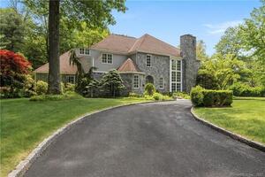 912 Rock Rimmon Road