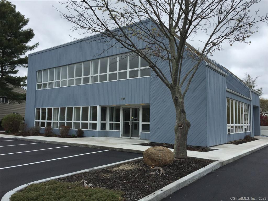 Professional Office Building has 128sf on 2nd floor now available as For Lease @ $550/mo plus utilities. Located on highly visible Long Hill Road and only about 0.6 miles to I-95. Handicapped accessible. Elevator. Central Air and Heat is electric. Public water and Septic.