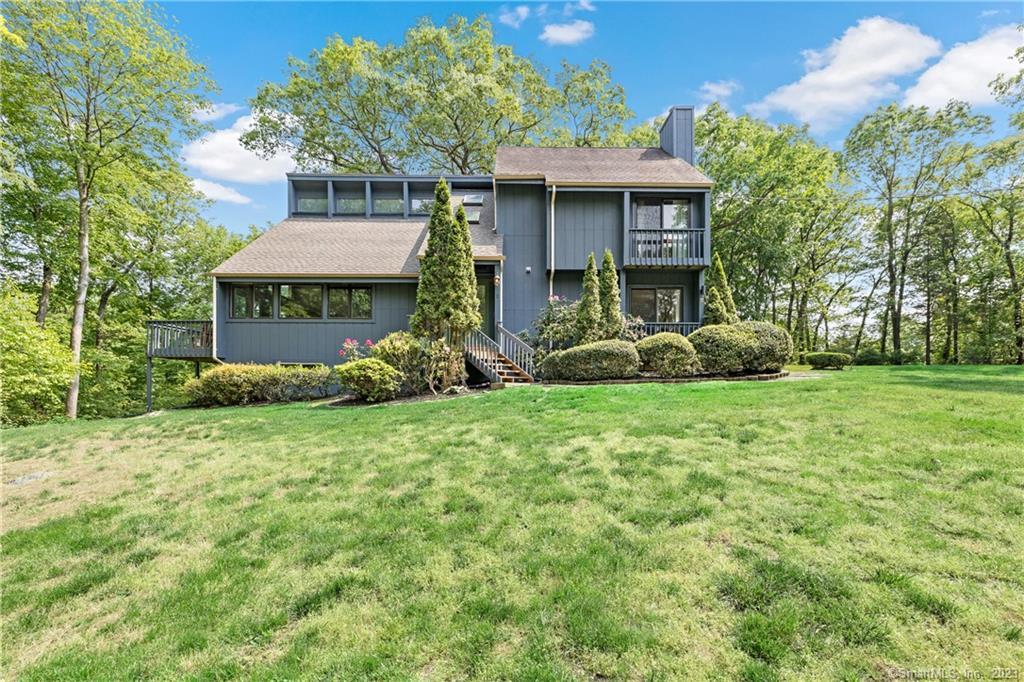 2 Shady Lane — exterior photo