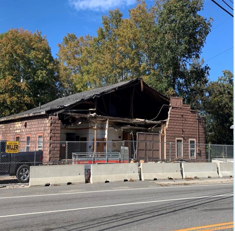 Here's your chance to bring this property to life in the heart of Putnam CT. This well known spot is ready for someone to come bring it back to it's former glory, or make a new name for it with a new purpose. The existing warehouse is in need of full repair or tear down. Many abutting properties have recently been redone, making the possibilities for this spot endless and making the location extremely appealing. High visibility and exposure! The property is already public water and sewer connected. Please do not enter property without permission or unattended. One or more of this property's owners holds a Real Estate License.