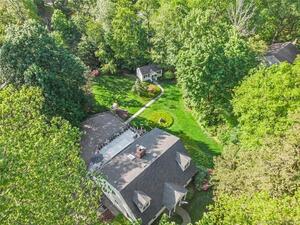 8 Devils Garden Road