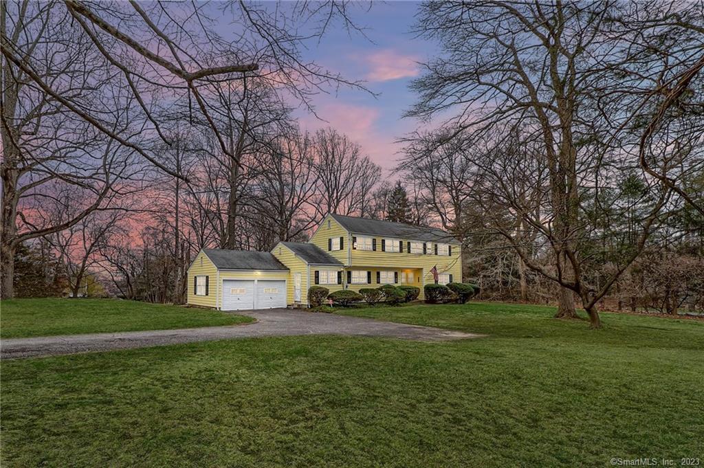 148 Rocks Road — exterior photo