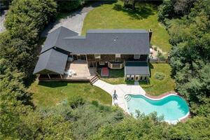 67 Skymeadow Drive