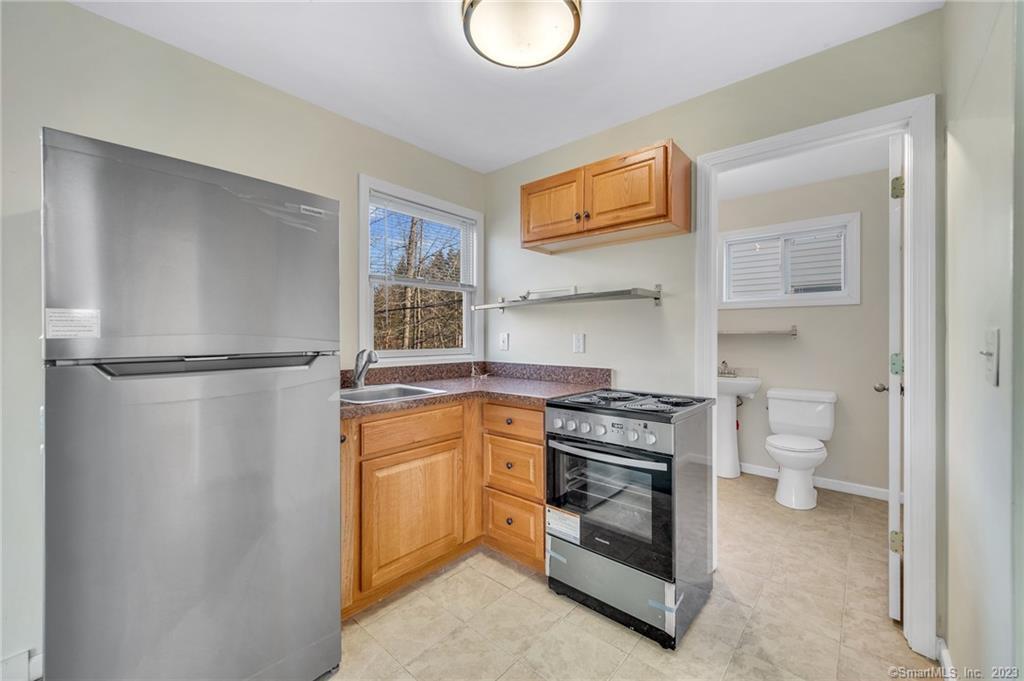 One-bedroom apartment for rent. All utilities are included. Pets are considered on case to case basis. Southbury has a lot to offer, with many amenities, hiking trails, a golf course, Lake Zoar, and so much more. Schedule a showing today!