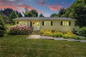 23 Diamond Drive