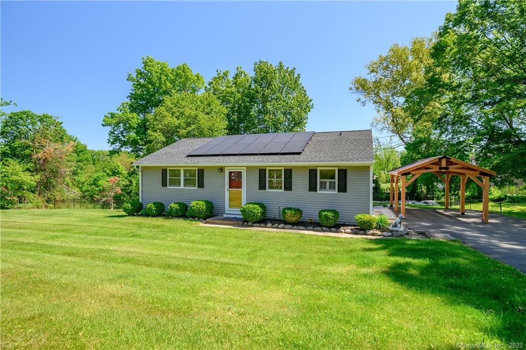 17 Bonnie Brae Drive — exterior photo