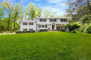 12 Graylock Road