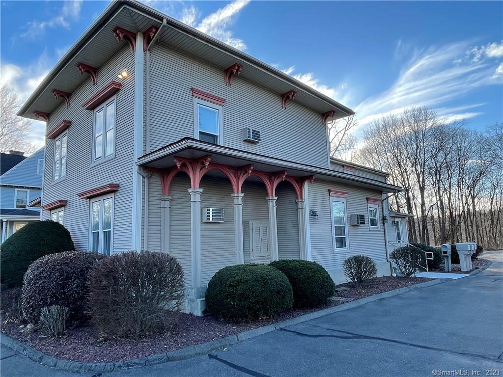 176 North Main Street, Southington, CT 06489