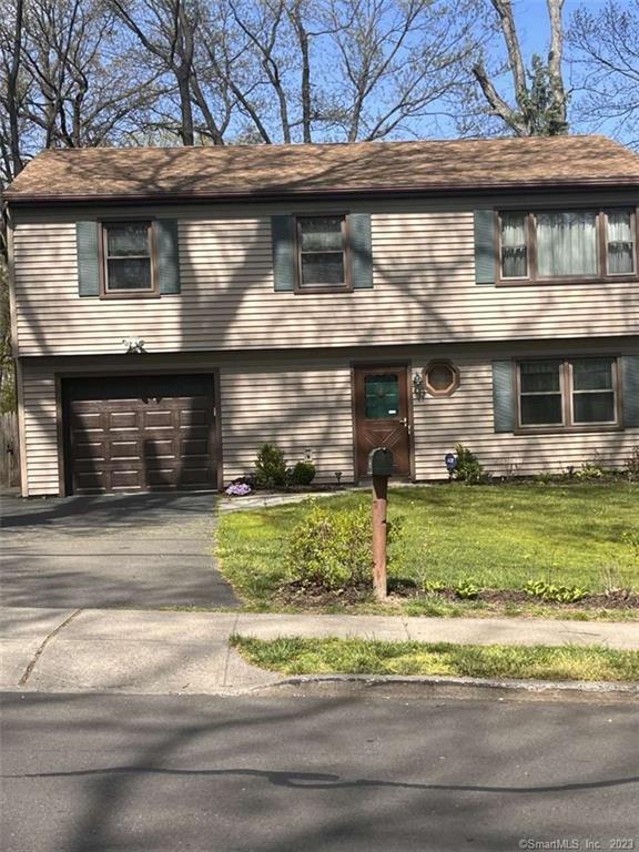 62 Rampart Road — exterior photo