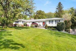 37 Holly Lane