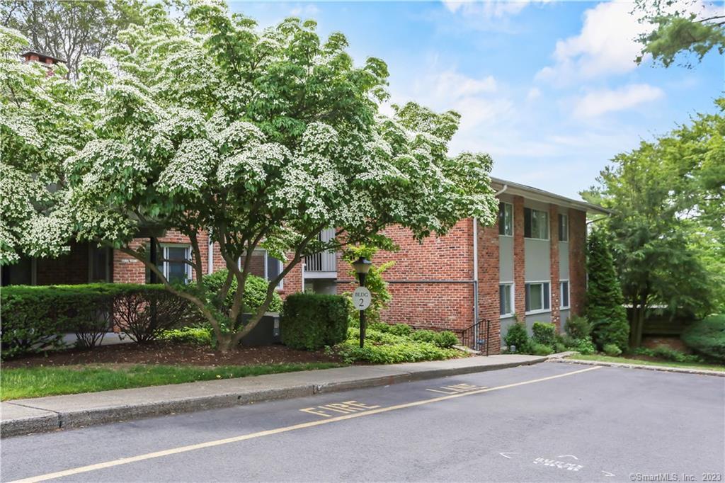 22 Southport Woods Drive, Unit 22 — exterior photo