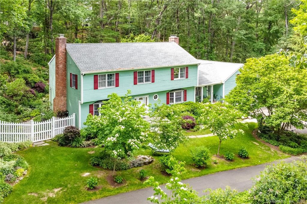 124 Mill Spring Lane — exterior photo