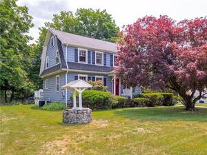 72 Chestnut Hill Road