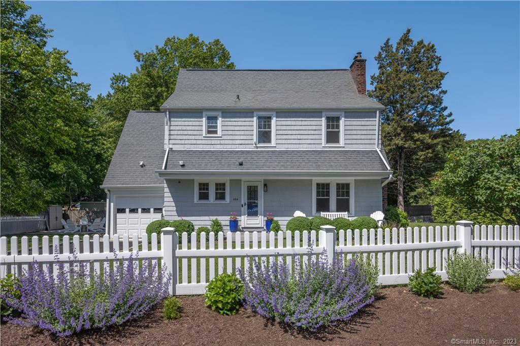 104 Holmes Avenue — exterior photo
