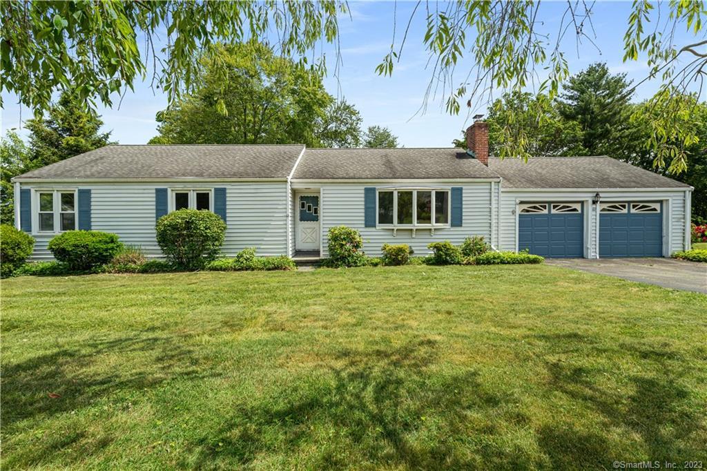 12 Thorburn Avenue — exterior photo