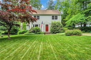 15 Bear Hills Road