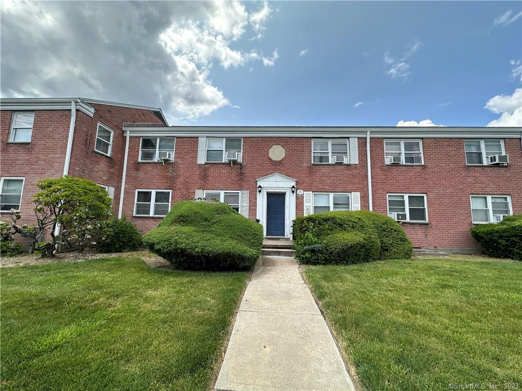 182 Seaton Road, Unit 1 — exterior photo