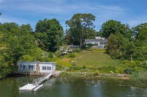 319 Harbor Road