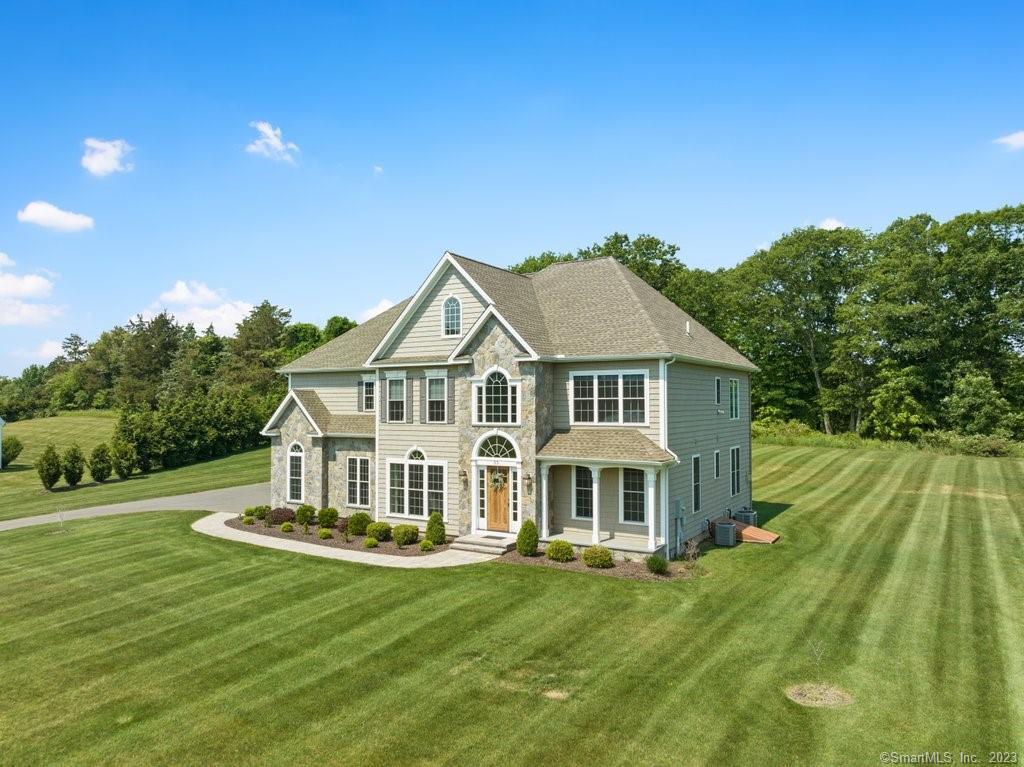 35 Farmers Drakeley Real Estate