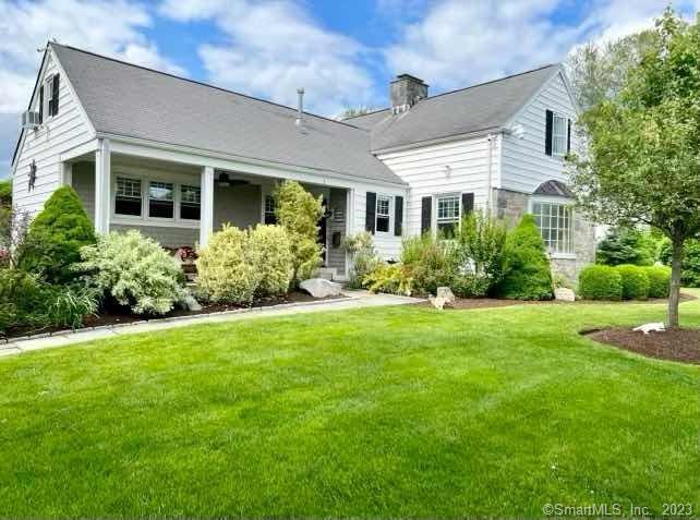 1 Marvin Street — exterior photo