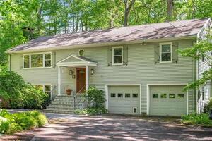 24 Blueberry Hill Place