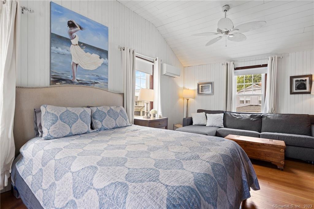 36 White Sands Beach Drakeley Real Estate