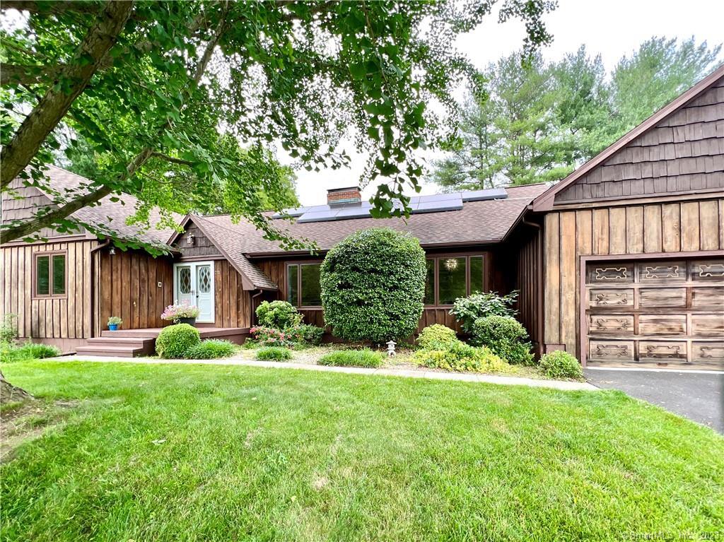 211 Putting Green Road — exterior photo