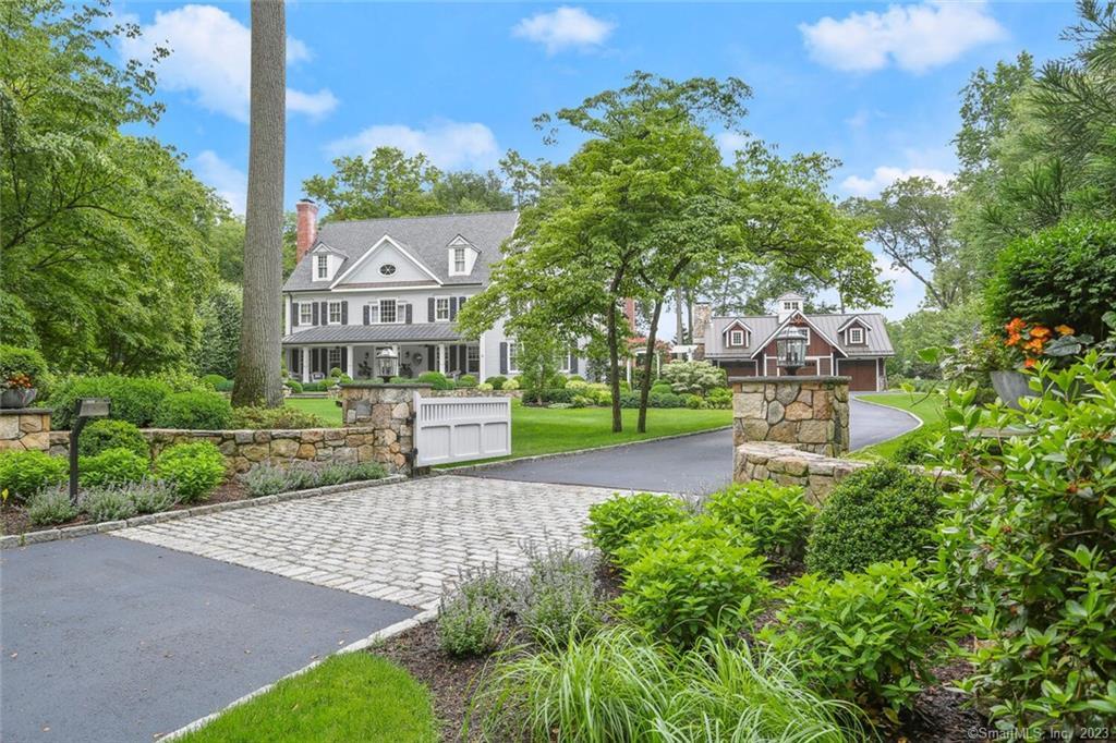185 Charter Oak Drive — exterior photo