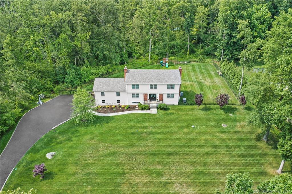 103 Echo Hill Drive — exterior photo