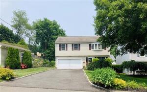 10 1/2 Clara Drive