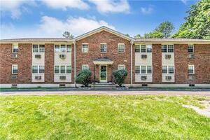 1000 Knapps Highway, Unit 7